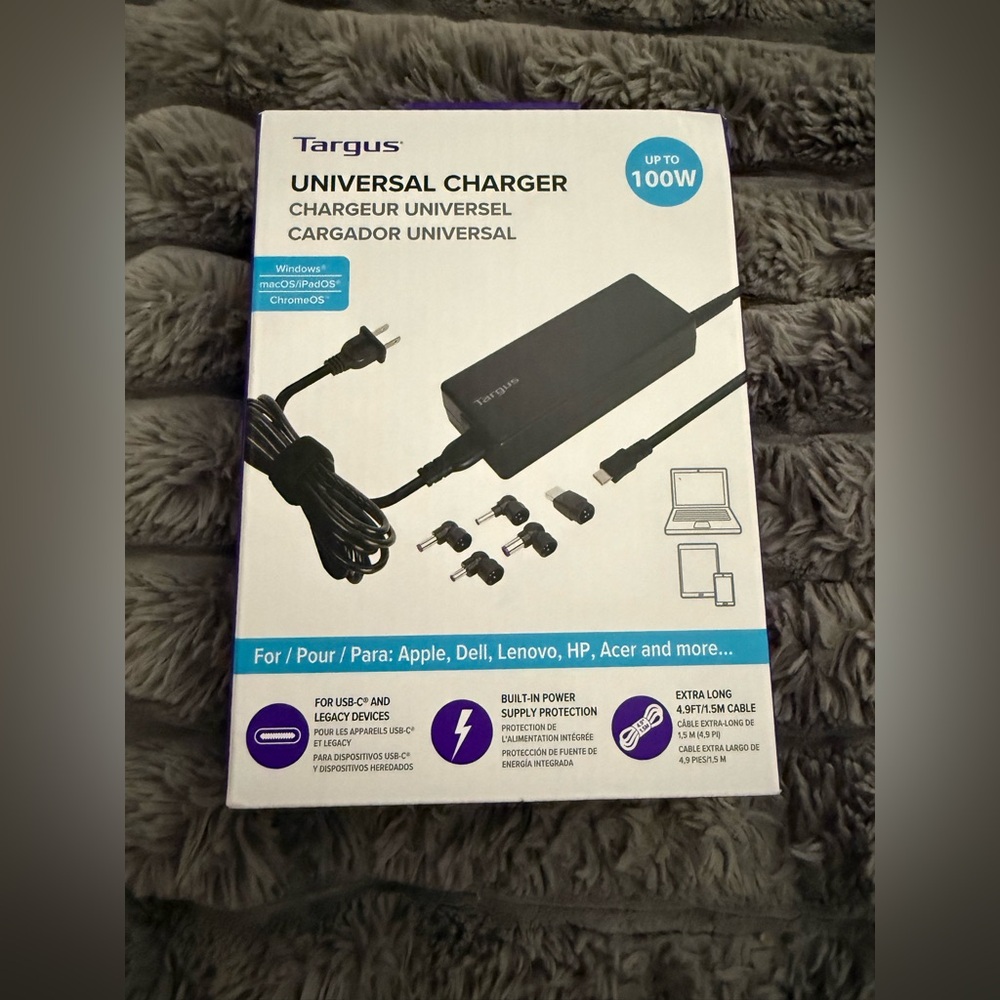 Targus Universal Charger Including All USB-C Devices - Picture 9 of 10